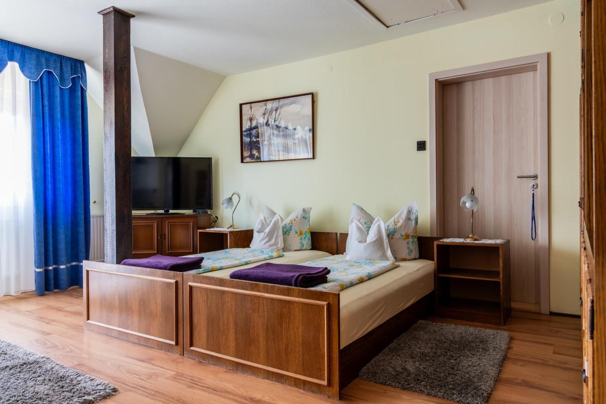 Magdalena Apartmanhaz Keszthely Exteriör bild
