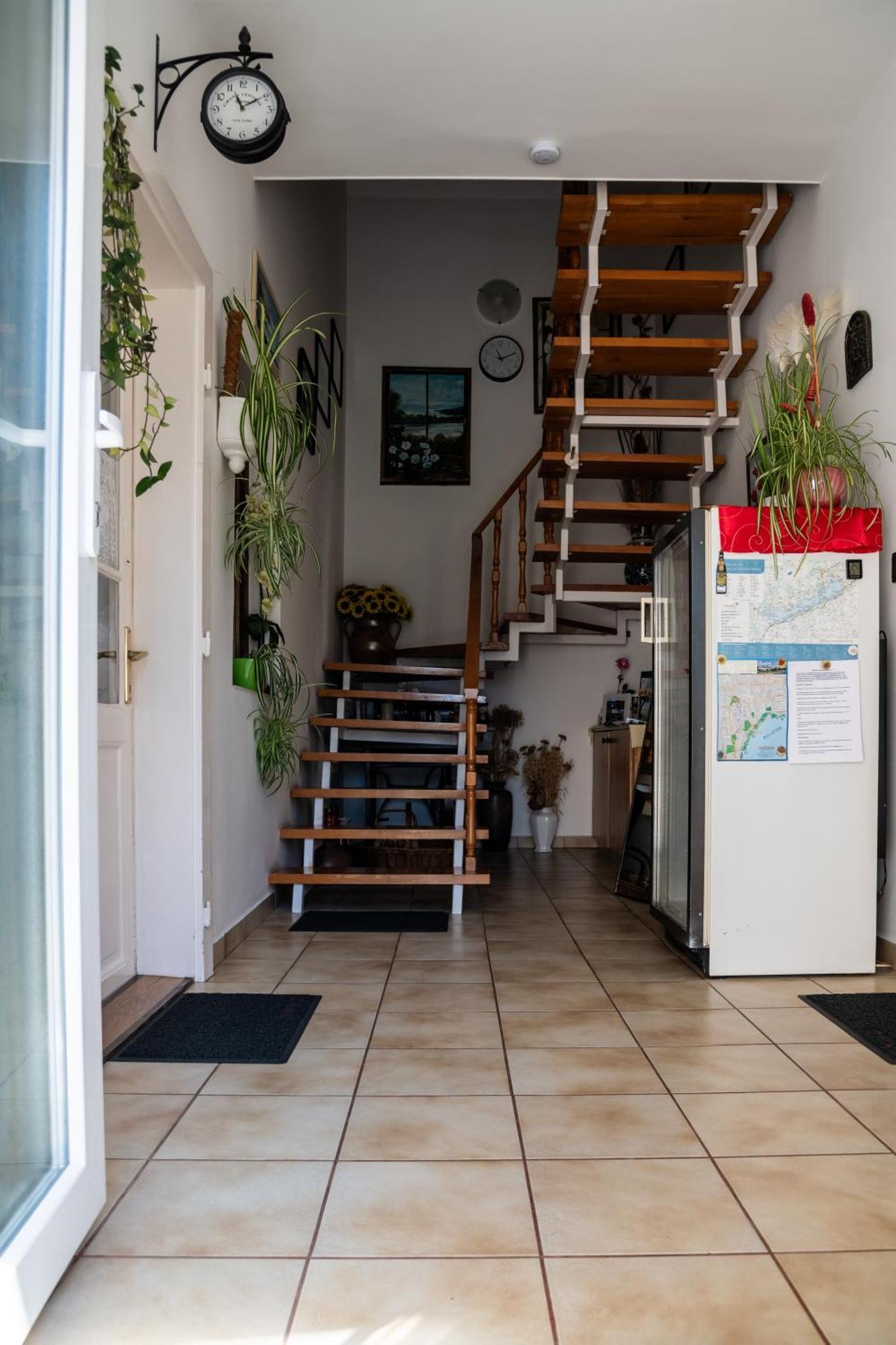 Magdalena Apartmanhaz Keszthely Exteriör bild