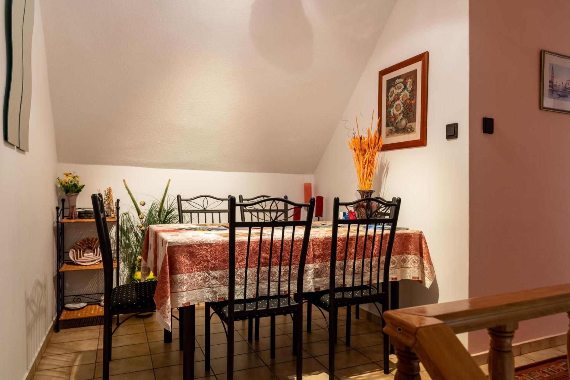 Magdalena Apartmanhaz Keszthely Exteriör bild