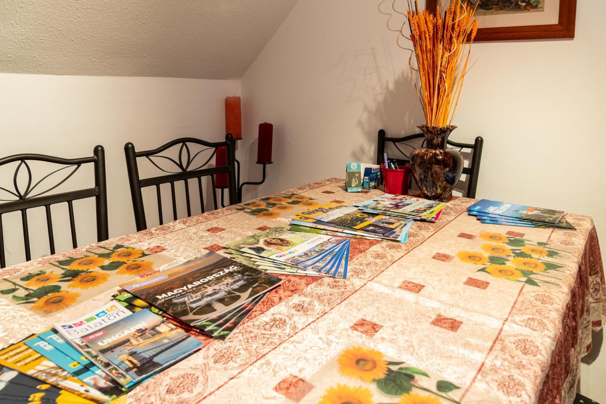 Magdalena Apartmanhaz Keszthely Exteriör bild